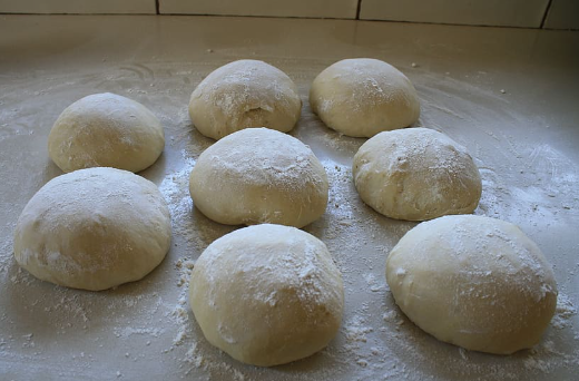 Bakery Gleaning Volunteer Numbers on the Rise