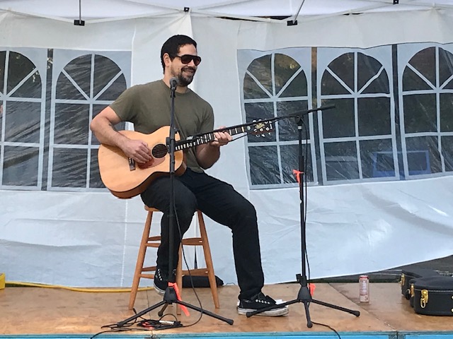 @ the Fest – Music & Food